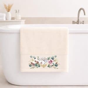 Η πετσέτα Μπάνιου Αstron Italy με διαστάσεις 70×140 εκατοστά είναι ένα προϊόν υψηλής ποιότητας. Κατασκευασμένη από 100% βαμβάκι πεννιε βάρους 500gr/m2